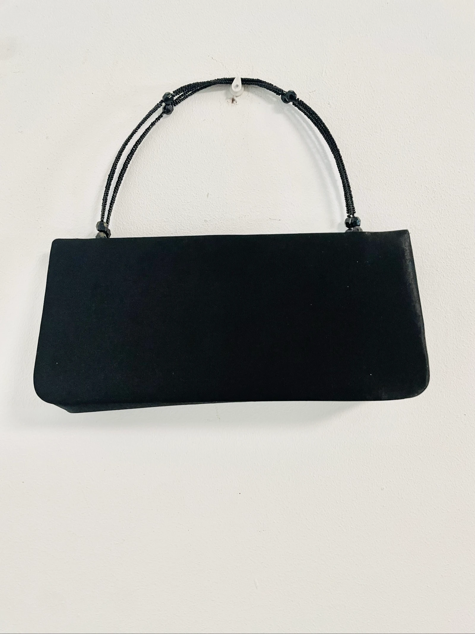 Bolso de hombro vintage de los 90s Y2K con lentejuelas y cuentas negras | Estilo de fiesta glamoroso y coqueto – photo 3